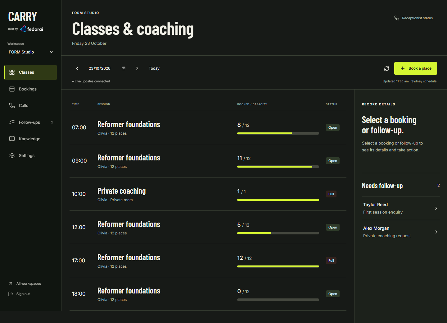Carry fitness workspace showing class capacity, private coaching and follow-up requests.